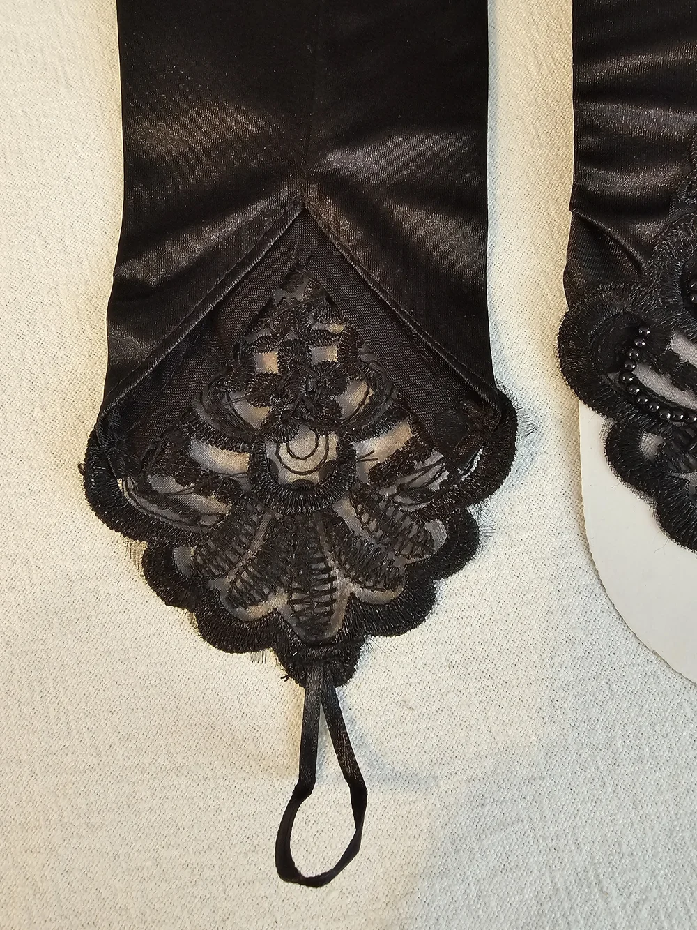 Black Satin Fingerless Gloves Elbow Length Beaded Lace Applique 1920s Flapper